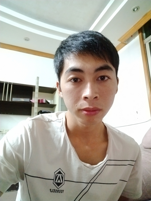 似微笑的第一张照片--阜阳相亲服务中心