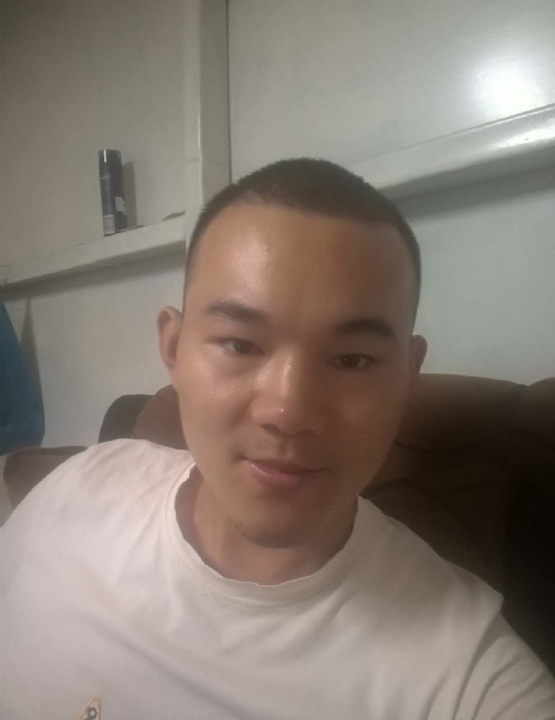 小強。。的第一张照片--阜阳相亲服务中心