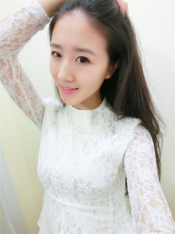 初久与歌的第一张照片--阜阳相亲服务中心