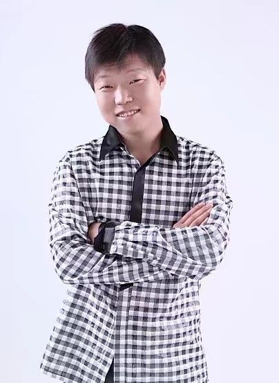 碧海升明月的第一张照片--阜阳相亲服务中心