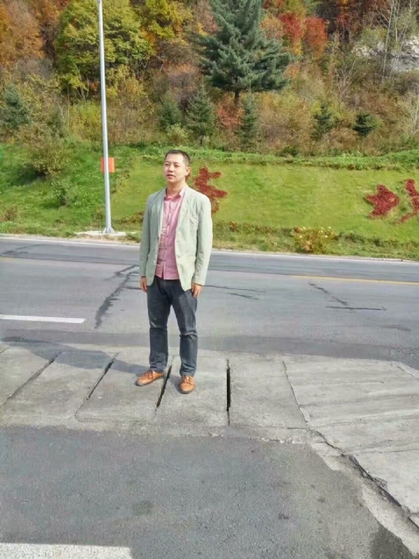 杨小雨的第一张照片--阜阳相亲服务中心