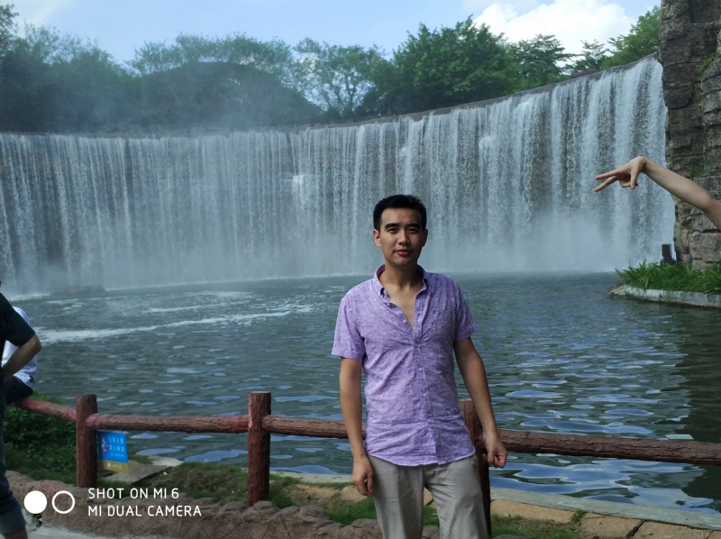 追梦人的第一张照片--阜阳相亲服务中心