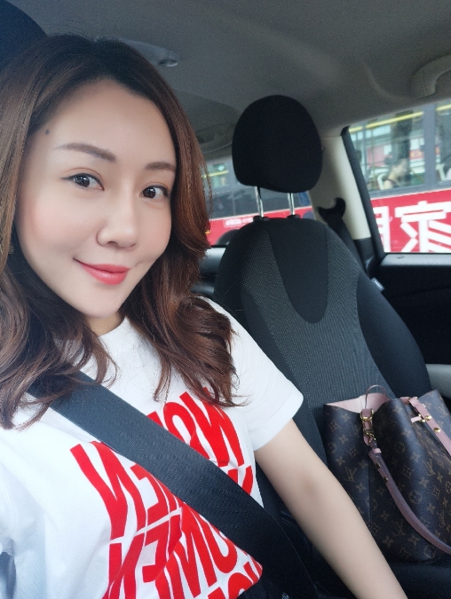 娜娜的第二张照片--阜阳相亲服务中心