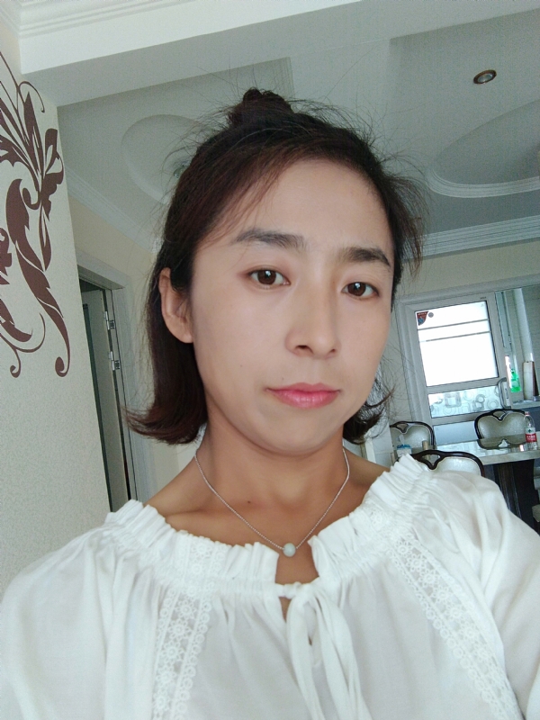 柠檬的第一张照片--阜阳相亲服务中心