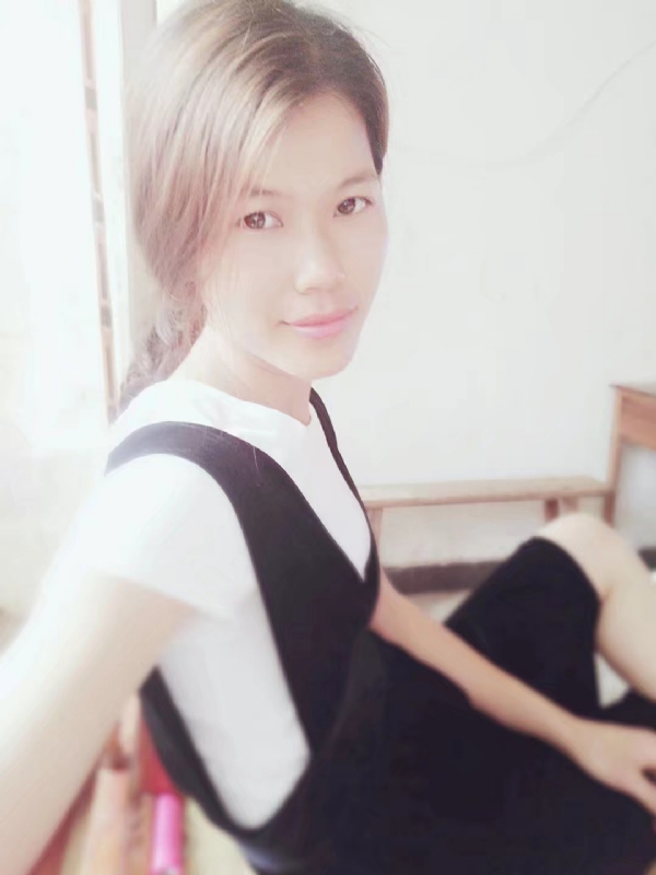 婷婷的第一张照片--阜阳相亲服务中心