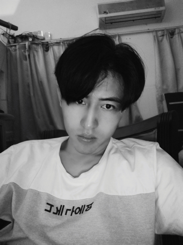 斷笔的第一张照片--阜阳相亲服务中心