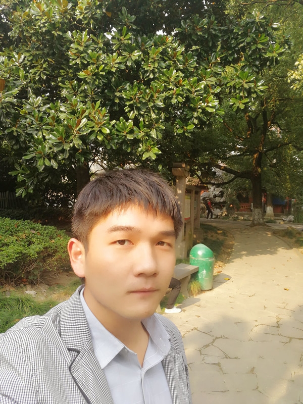 暂时的第一张照片--阜阳相亲服务中心