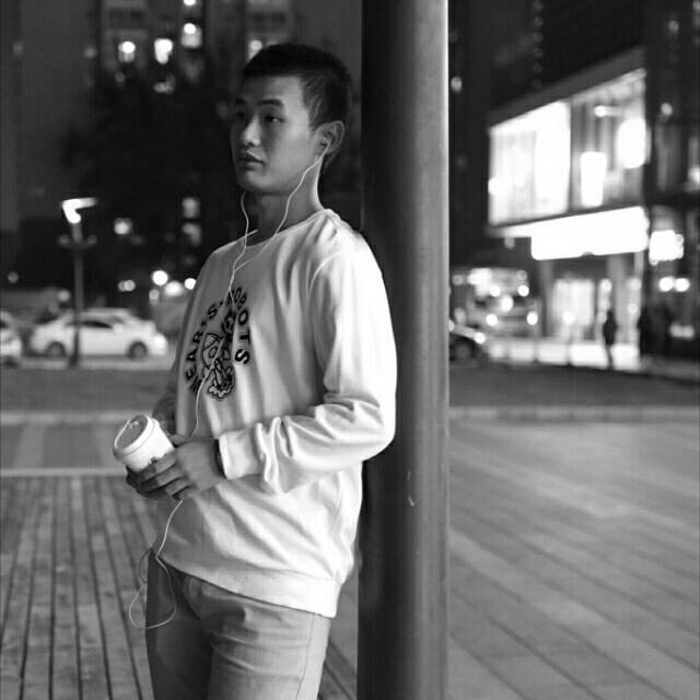 精卫的第一张照片--阜阳相亲服务中心