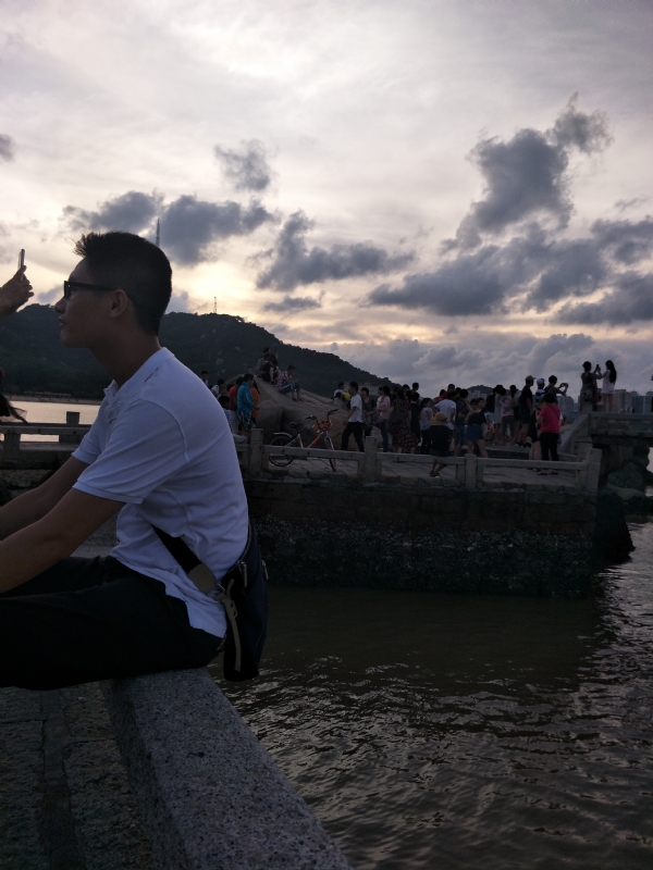 诗和远方的第一张照片--阜阳相亲服务中心