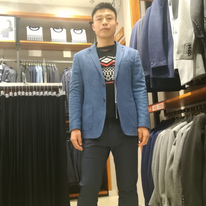 一只蚂蚁的第一张照片--阜阳相亲服务中心