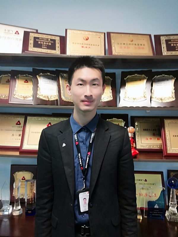 魔都青年的第一张照片--阜阳相亲服务中心