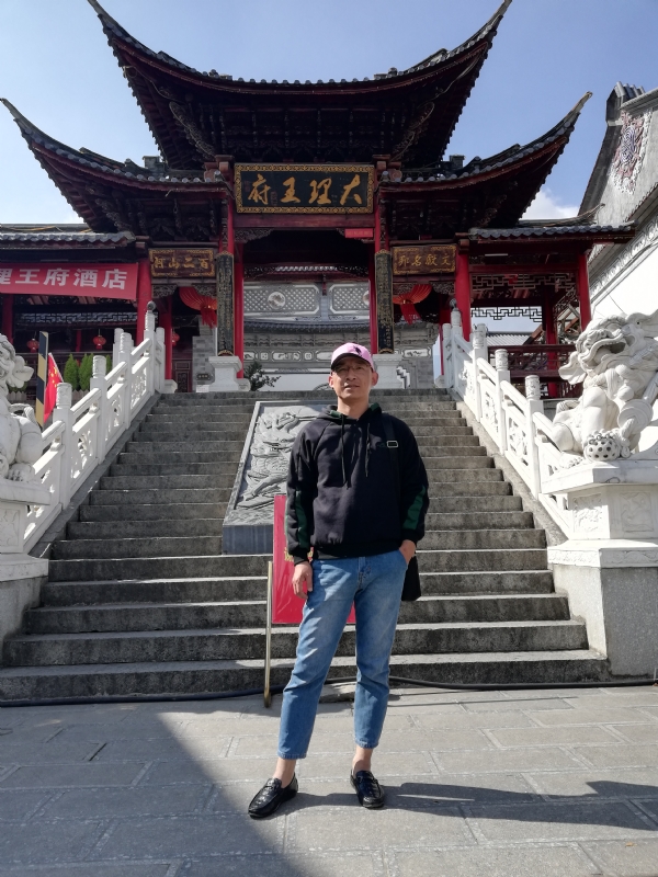 旧事离人的第一张照片--阜阳相亲服务中心