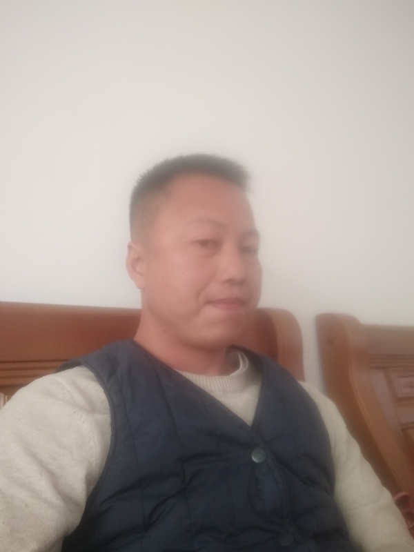 只对你好的第一张照片--阜阳相亲服务中心