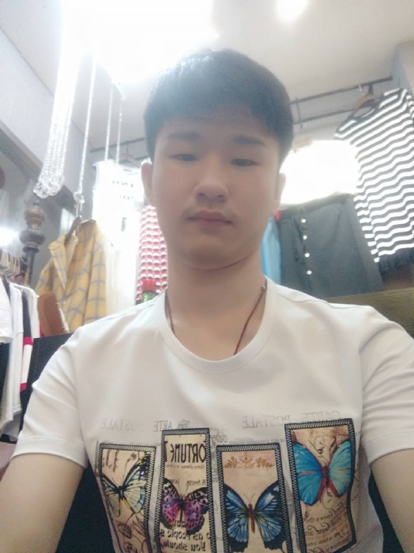 许你一世的第一张照片--阜阳相亲服务中心