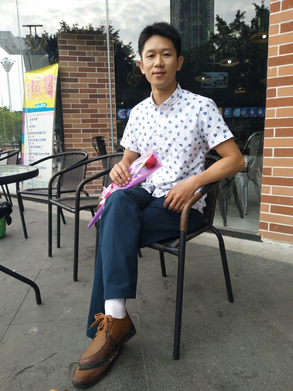 飞少的第二张照片--阜阳相亲服务中心