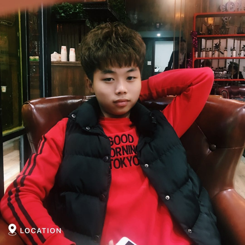 阳光男孩的第一张照片--阜阳相亲服务中心