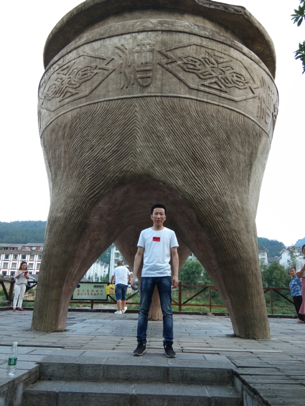 致青春的第一张照片--阜阳相亲服务中心