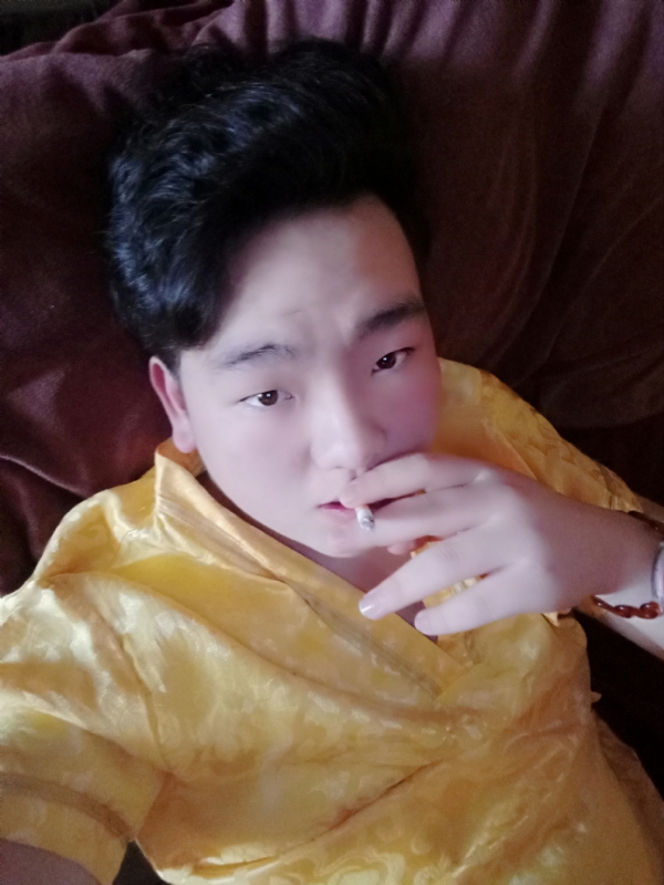 有心无力的第一张照片--阜阳相亲服务中心