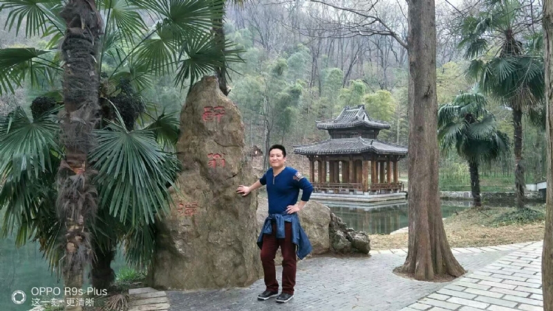 烦事用点心的第一张照片--阜阳相亲服务中心