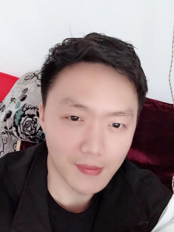 执迷的鲸鱼的第一张照片--阜阳相亲服务中心