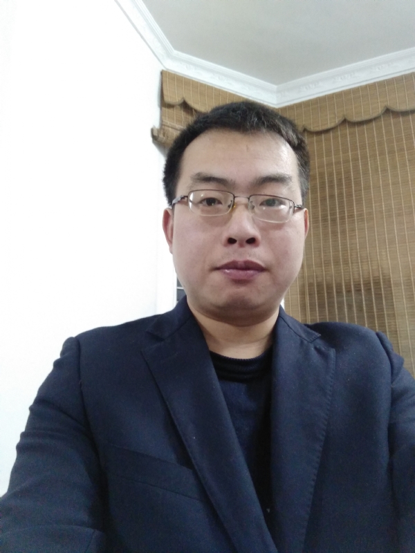 简单爱的第一张照片--阜阳相亲服务中心