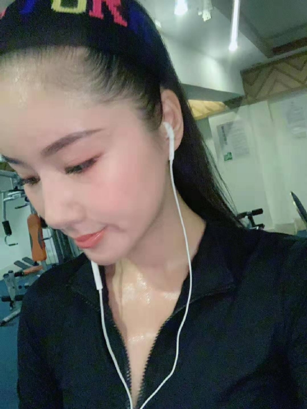 婷婷的第五张照片--阜阳相亲服务中心