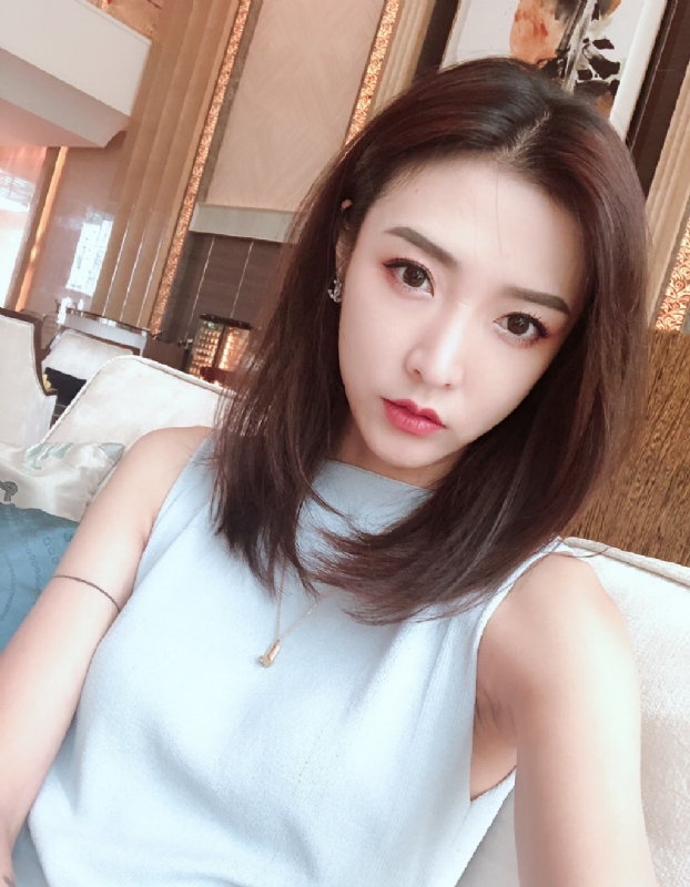 嘉嘉的第一张照片--阜阳相亲服务中心