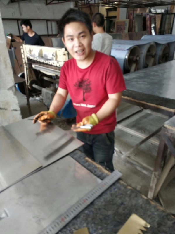 蜗居的第一张照片--阜阳相亲服务中心