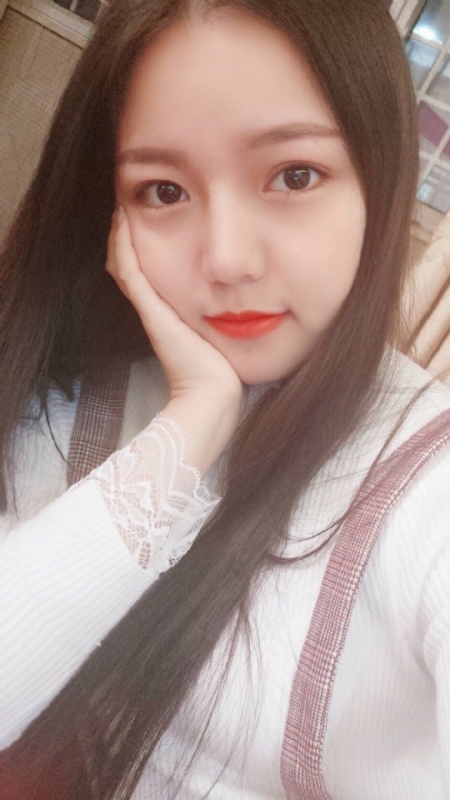 ling的第二张照片--阜阳相亲服务中心