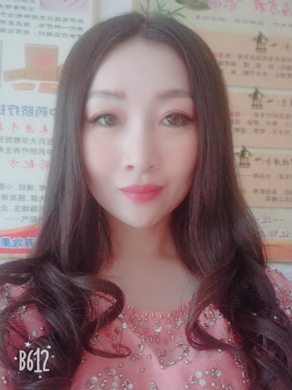 依旧yyl的第一张照片--阜阳相亲服务中心