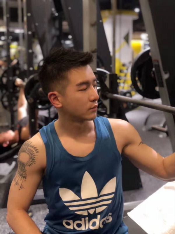 海海的第一张照片--阜阳相亲服务中心