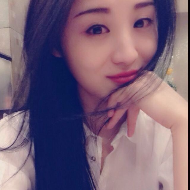 在水一方的第一张照片--阜阳相亲服务中心