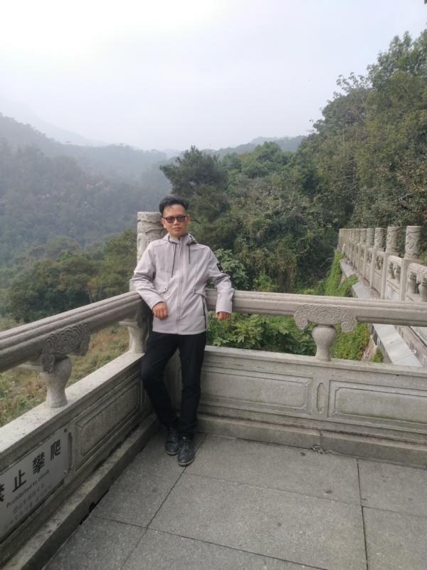 鱿鱼的第一张照片--阜阳相亲服务中心