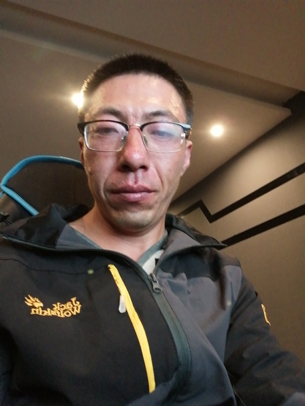 千年等你的第一张照片--阜阳相亲服务中心