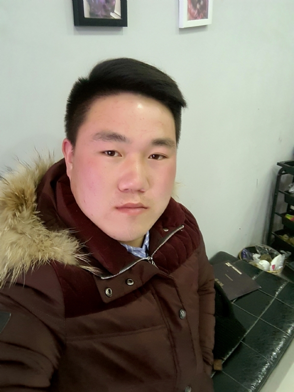 小飞的第一张照片--阜阳相亲服务中心