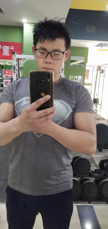 诚心找对象的第一张照片--阜阳相亲服务中心