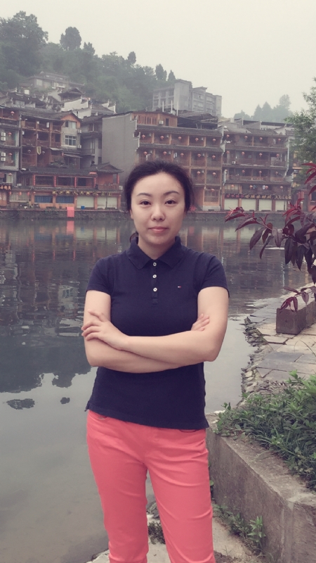 乐妞的第一张照片--阜阳相亲服务中心