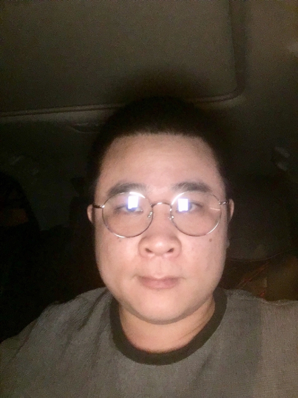 Gang的第二张照片--阜阳相亲服务中心