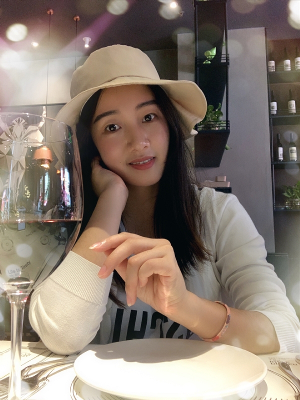 Daisy的第一张照片--阜阳相亲服务中心