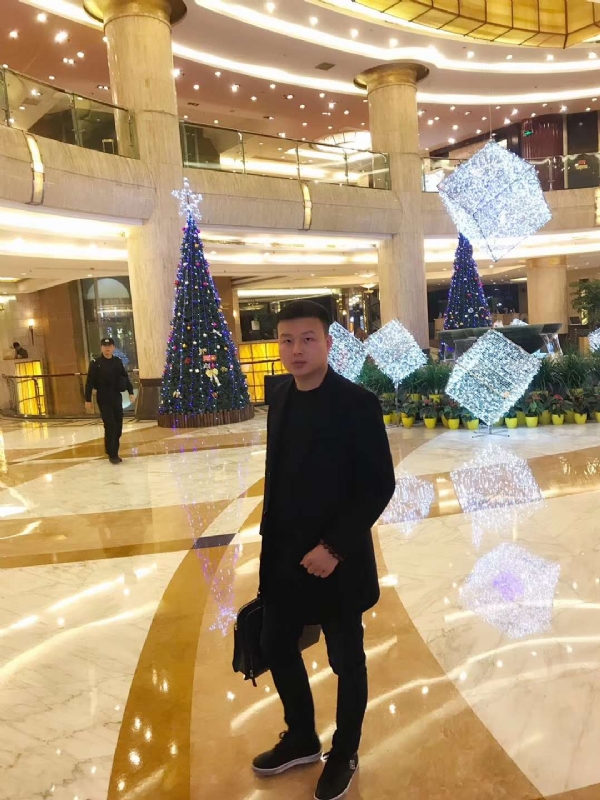 够钟的第一张照片--阜阳相亲服务中心