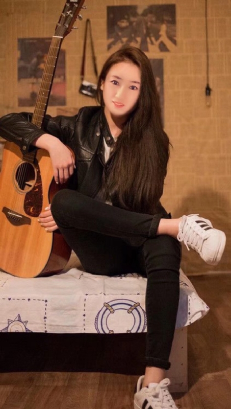 水中月的第一张照片--阜阳相亲服务中心