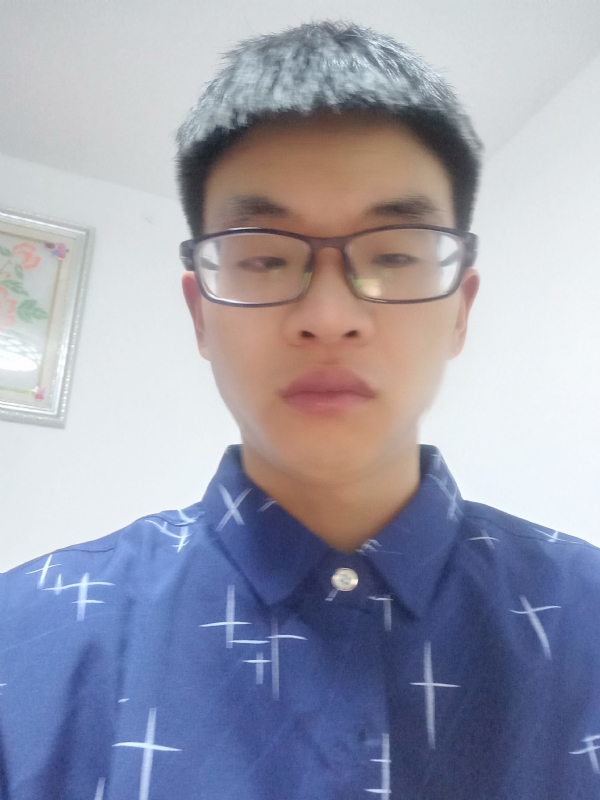 搬砖小伙的第一张照片--阜阳相亲服务中心