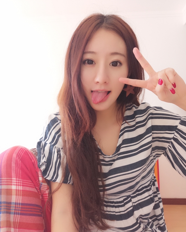 没有故事的女同学的第三张照片--阜阳相亲服务中心