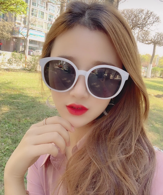 唐小小的第二张照片--阜阳相亲服务中心