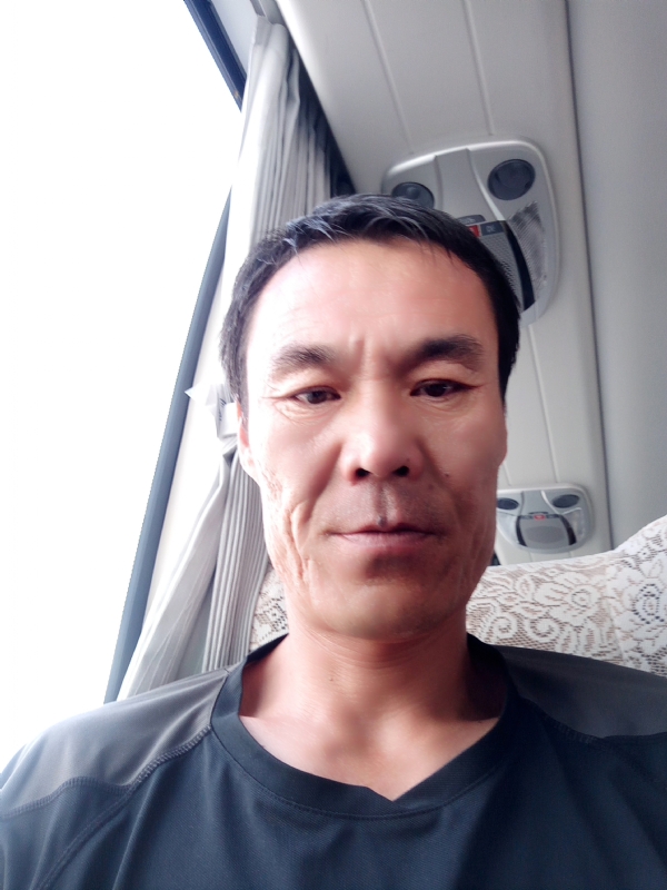 真心诚意的第一张照片--阜阳相亲服务中心