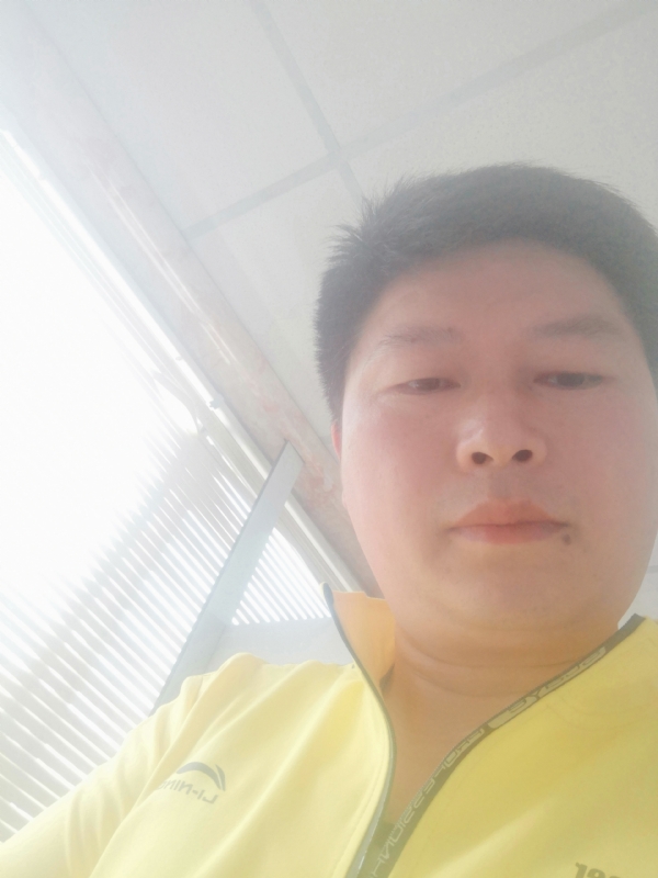 山男的第一张照片--阜阳相亲服务中心