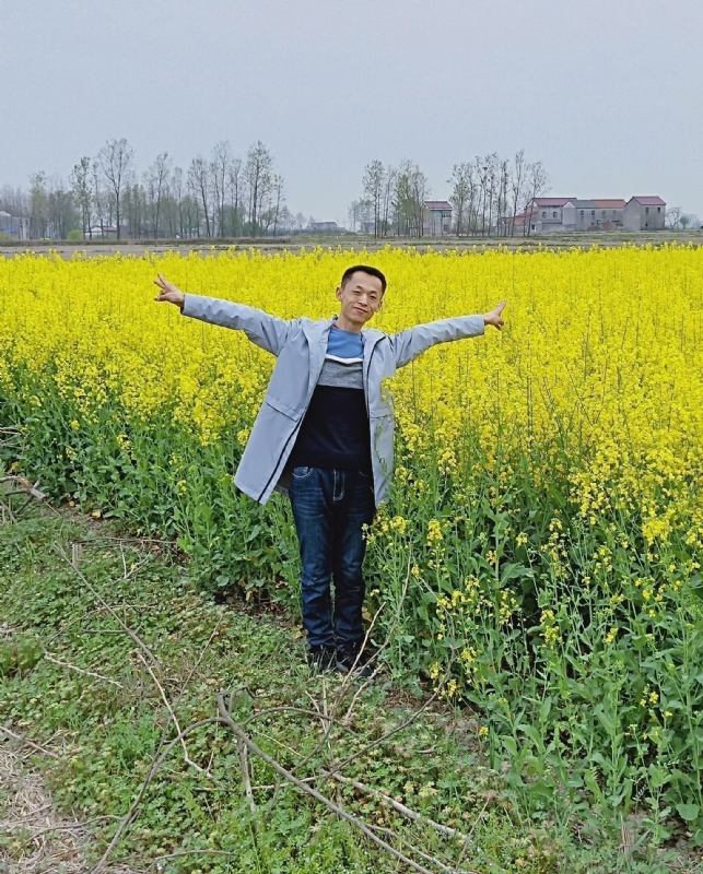 一个真诚的男士的第一张照片--阜阳相亲服务中心