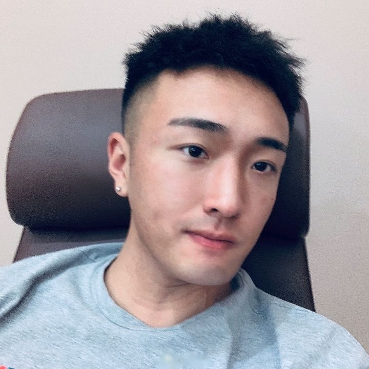 单公子的第一张照片--阜阳相亲服务中心