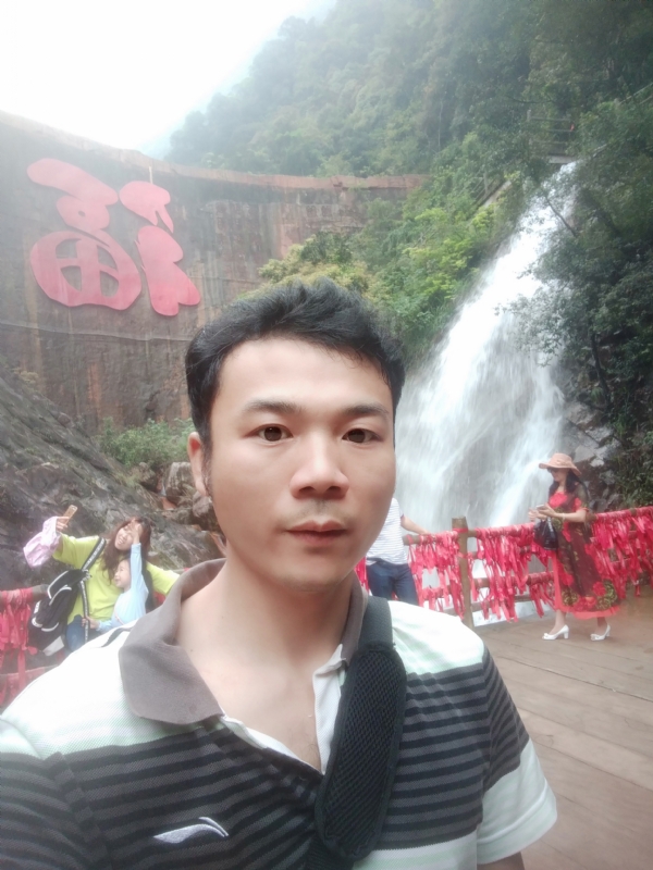 珊珊您是珊无无无妻的第一张照片--阜阳相亲服务中心