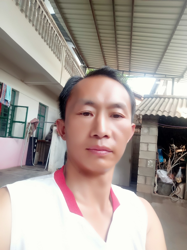 白鸽的第一张照片--阜阳相亲服务中心